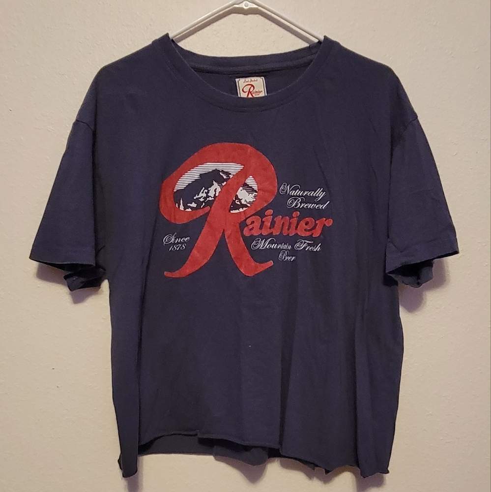 XL Red Jacket Blue Rainier Beer Tee Tshirt